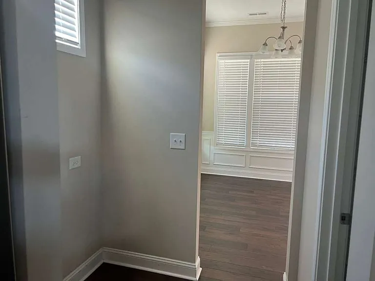 1645 Upper Park Rd — Photo 20