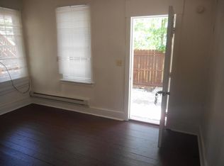 150 S 3rd St APT 1-S, Chambersburg, PA 17201