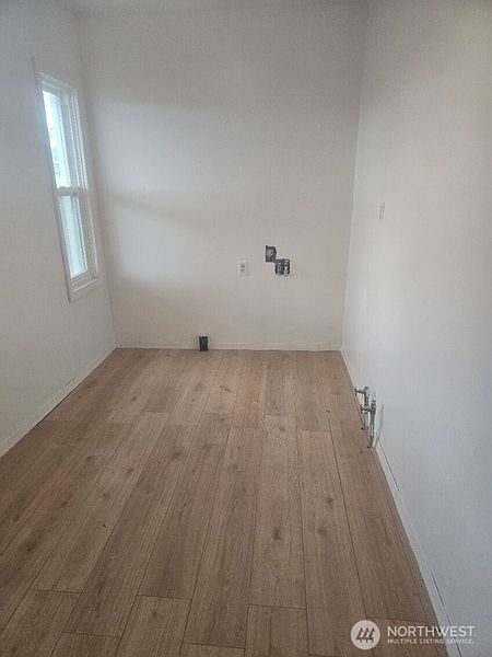 2nd image of 307 E 3rd Avenue