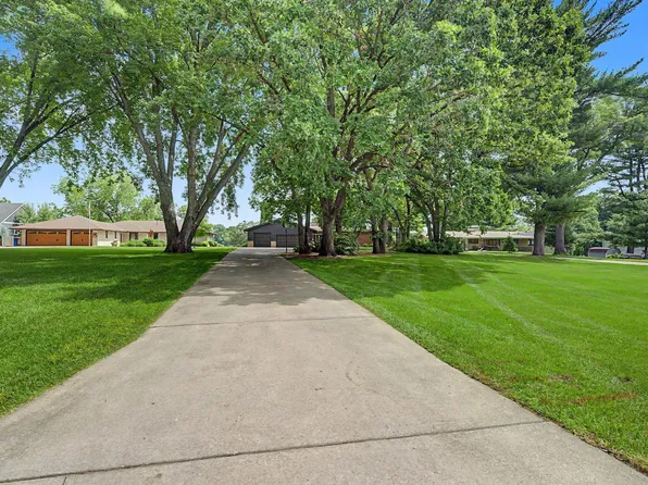 725 Bradford Ave, Champlin, MN 55316