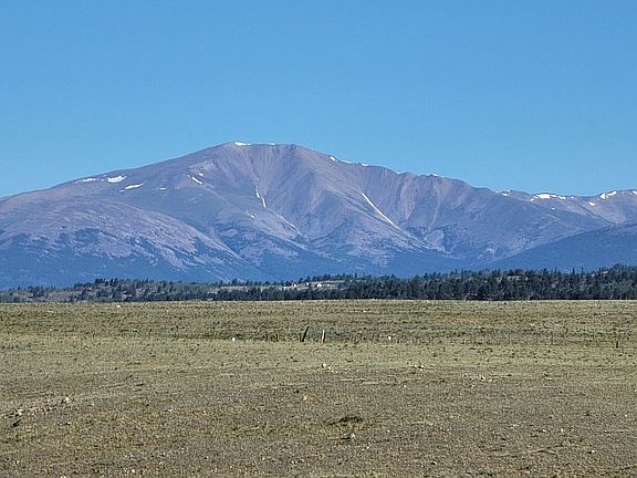 2nd image of 1071 Yellowstone Road