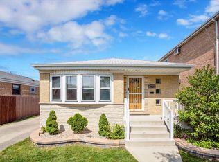 4524 W 55th St, Chicago, IL 60632