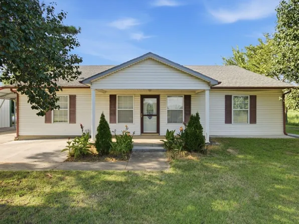 2696 Russellville Rd, Quinton, OK 74561