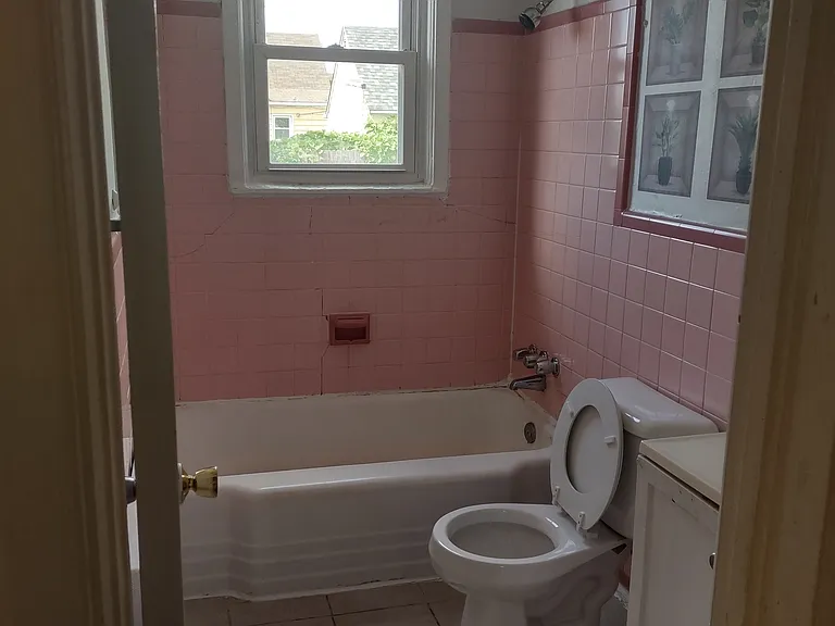 112 Beechwood Ave #1 — Photo 5