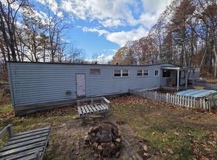 43 Catamount Hill Dr, Allenstown, NH 03275