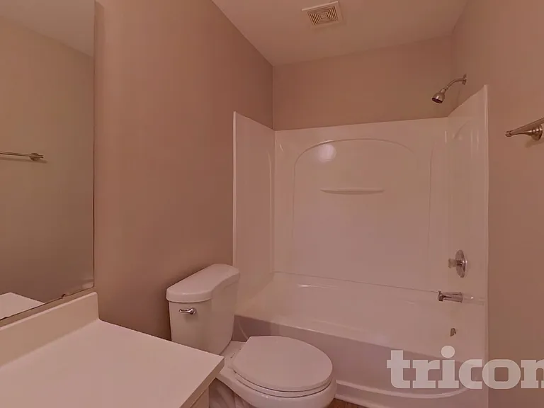5400 Peachwood Dr — Photo 16