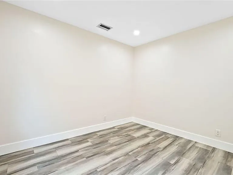 4498 Dogwood Cir #4498 — Photo 18