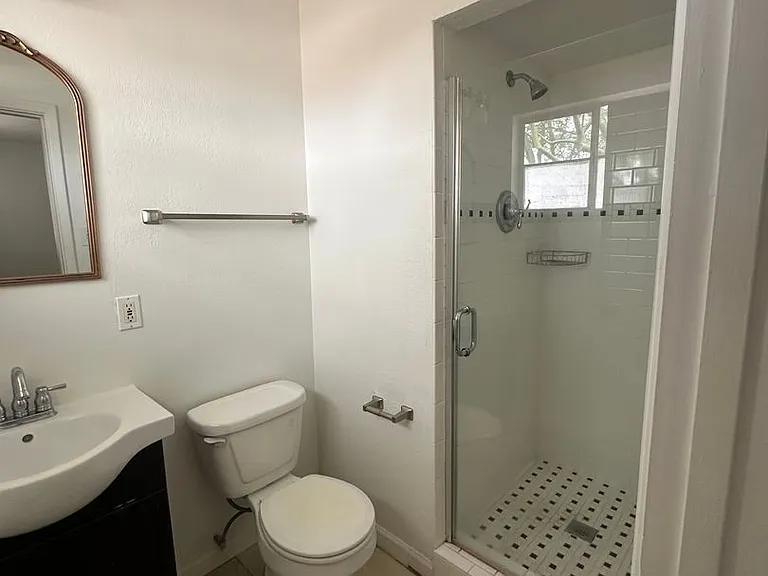 6725 E Sheridan St — Photo 21