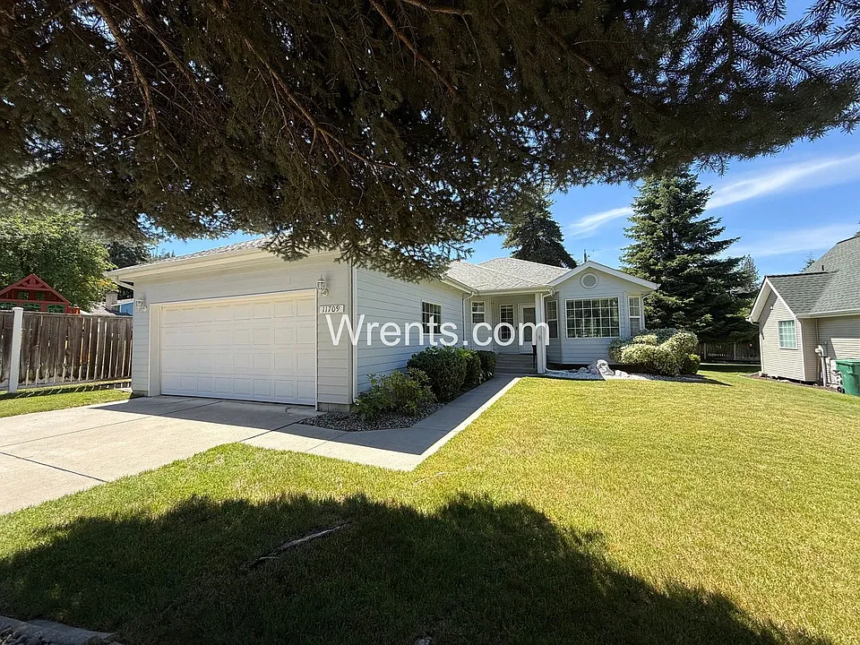 11709 N Kathy Ln