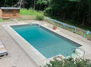 29 Sanborn St, Gorham, ME 04038