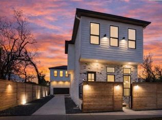 602 Jewett St #B, Houston, TX 77009