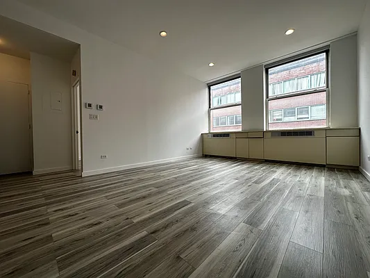 Rented by David & Dayton Realty Inc. | media 18