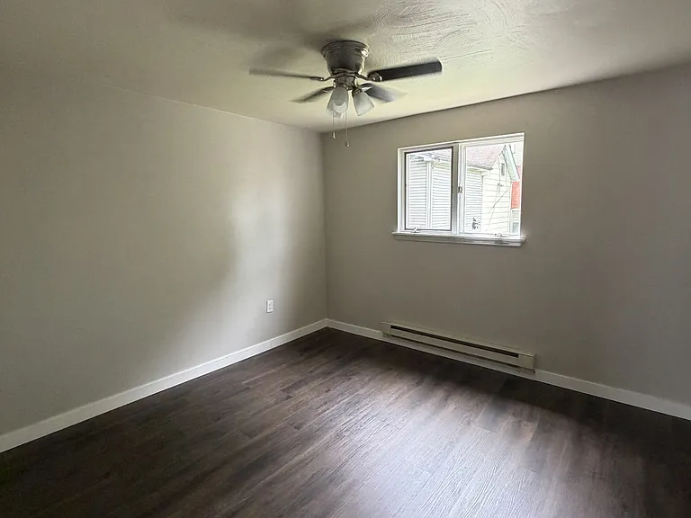 306 Harvey Ave #4 — Photo 11