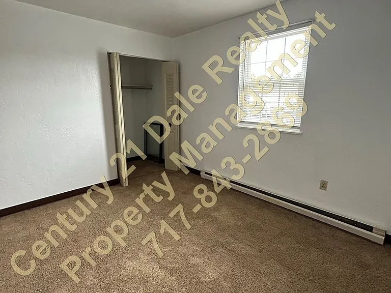 1759 Baron Dr — Photo 8