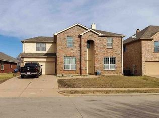 428 Roundrock Ln, Fort Worth, TX 76140