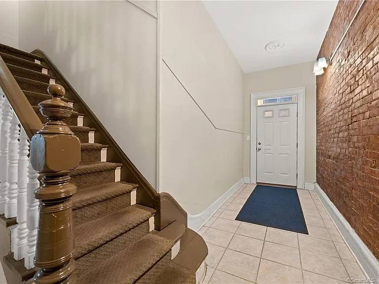 212 Wooster St #1 — Photo 3