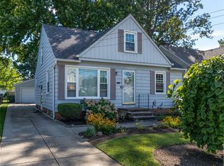 24870 Shoreview Ave, Euclid, OH 44123