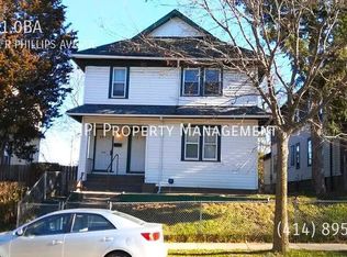3422 N Vel R Phillips Ave, Milwaukee, WI