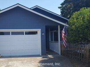 950 Aspen St, Medford, OR 97501