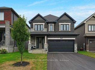 605 Ribbon St, Ottawa, ON K4M0M8