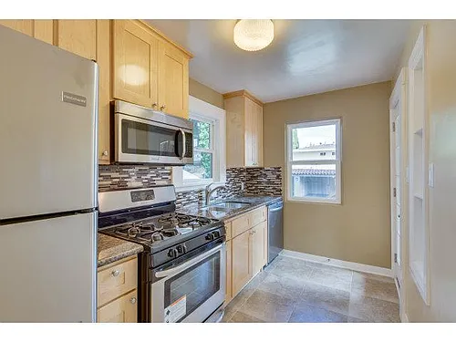 940 W Taylor St #2 Photo 1