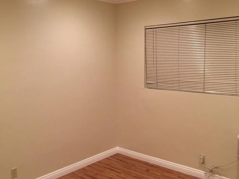 645 Fairview Ave #2 — Photo 11