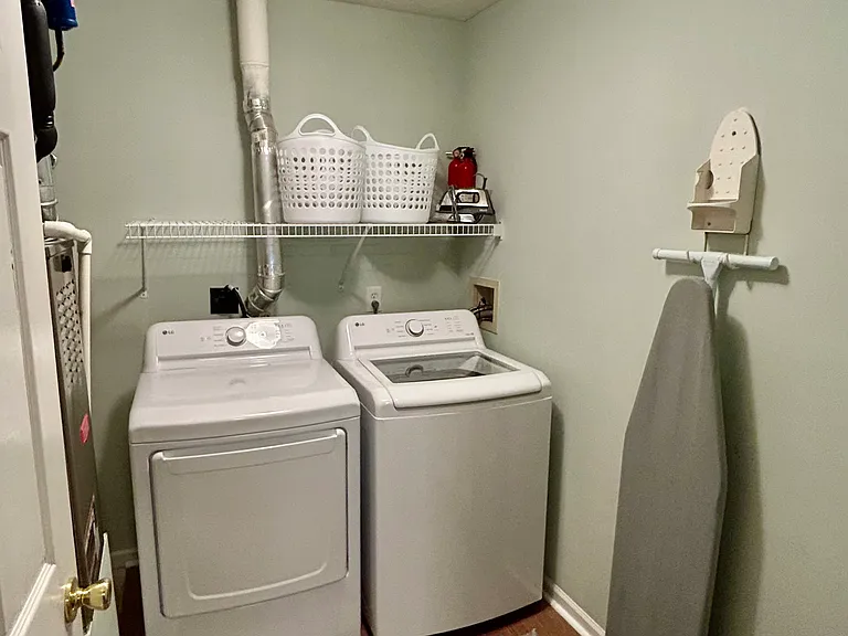 10404 Southern Meadows Dr #104 — Photo 4