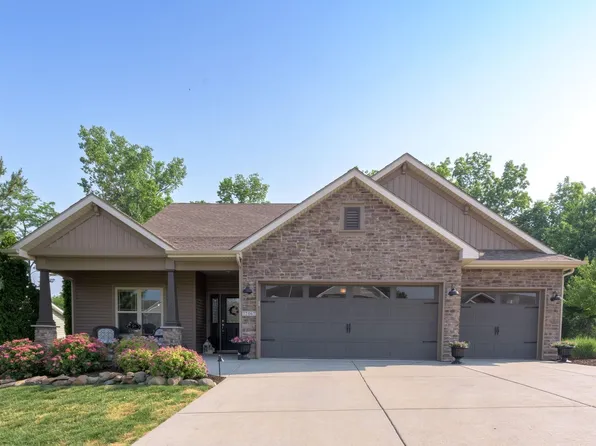 12067 W Clearwater Dr, Monticello, IN 47960