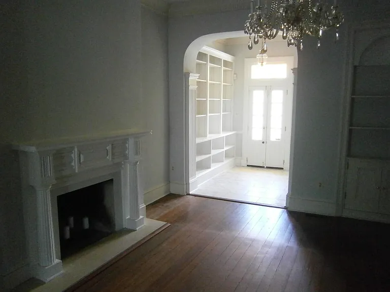 107 W Taylor St — Photo 10