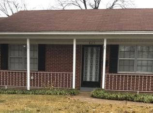 825 Preston Rd, West Memphis, AR 72301