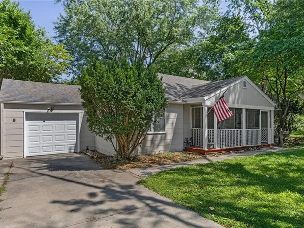 6625 Elm Ave, Raytown, MO 64133