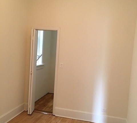 4th image of 2253 N Magnolia Ave APT 2