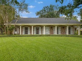 1923 W Main St, Lutcher, LA 70071