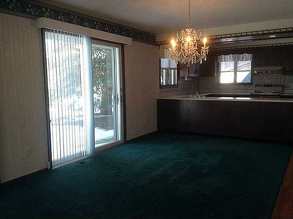 2nd image of 221 Illinois Dr