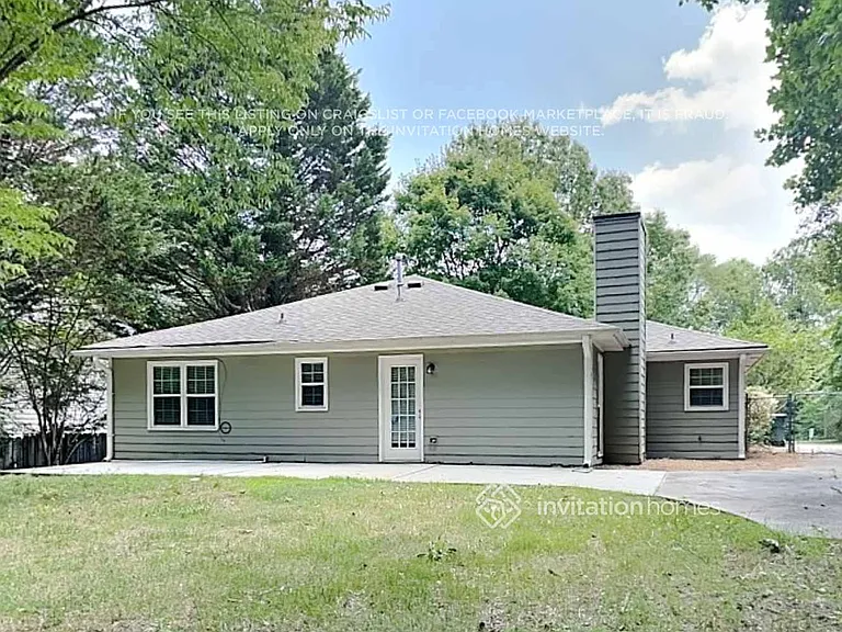 4491 Marci St — Photo 17