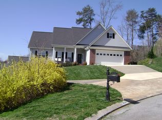 5630 Hyacinth Ln, Ooltewah, TN 37363