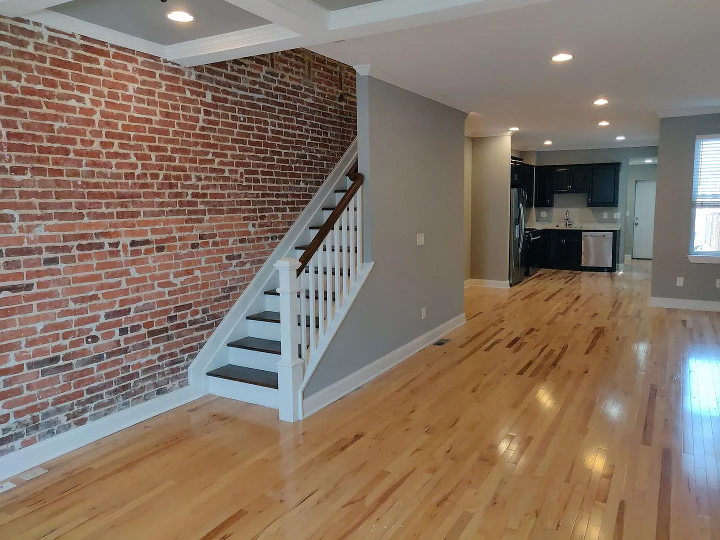 Charming 2BD/3.5BA Townhome in Highlandtown, Baltimore, MD! — Photo 2