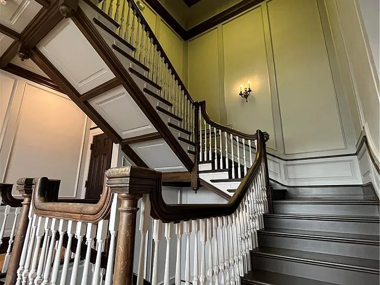 214 Spring Garden St #PENTHOUSE — Photo 4