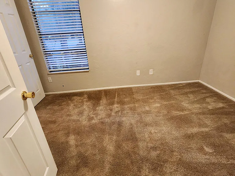 1725 SW 69th Way — Photo 8