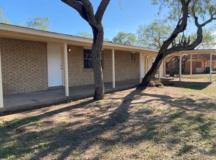 402 Davis St, Port Isabel, TX 78578