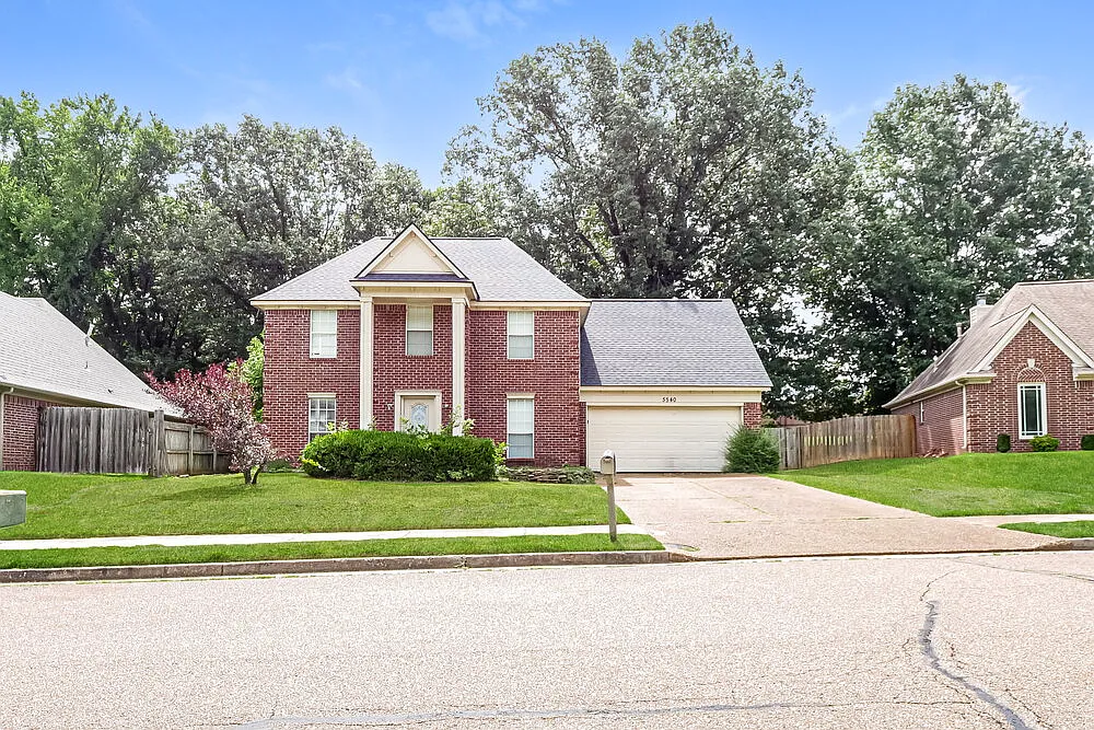 4 bed, 2.5 bath, 2383 sqft, $2,485 — Photo 1