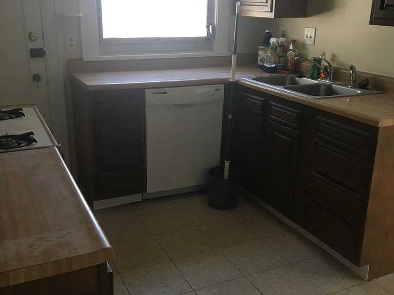 1348 Duncan Ave #2 — Photo 7
