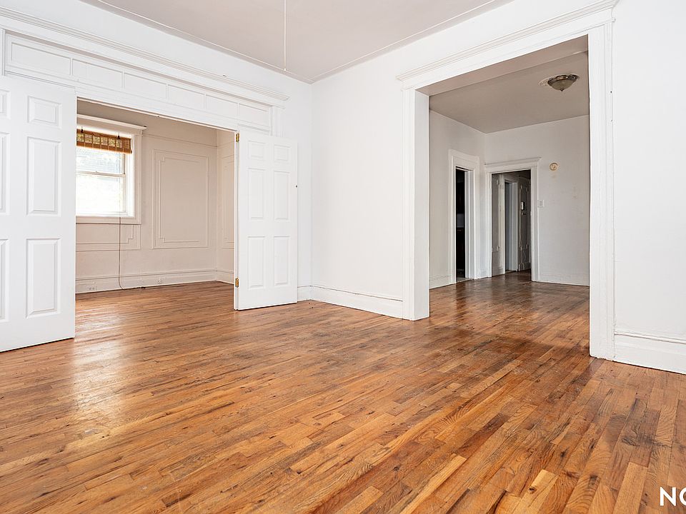 1st image of 1308 Prospect Pl Ste 1