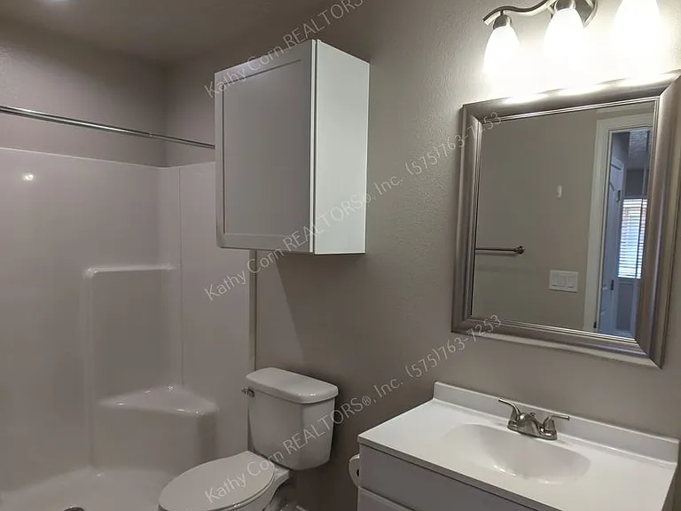 2031 Janeway St #M-N — Photo 12