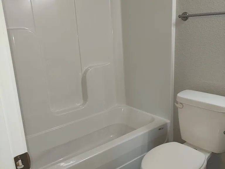 2124 Ingalls Ln #A — Photo 6