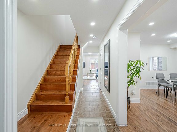 5th image of 313 Marshall Cres