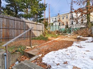 592 Humboldt St, Brooklyn, NY 11222