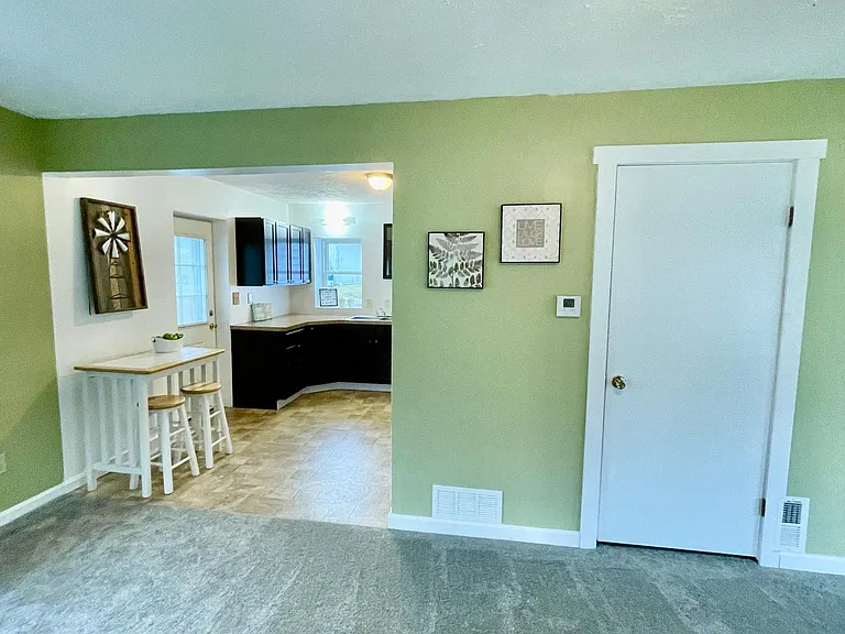 4450 Cynthia Dr — Photo 15