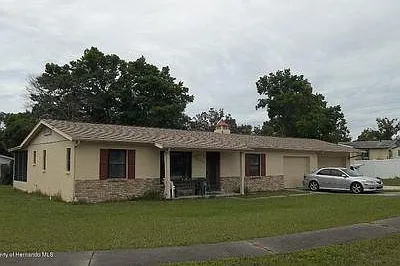 9339 Marler Rd — Photo 1