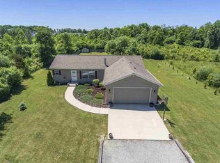 1725 Kroemer Rd, Fort Wayne, IN 46808